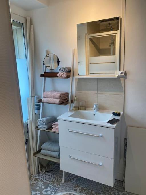 Gaite 4 Personnes Apartment Paris Ngoại thất bức ảnh